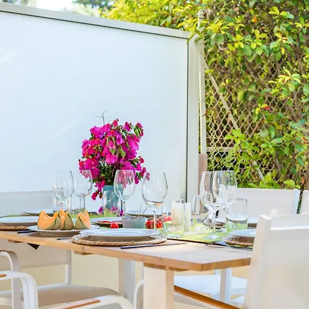 Le Regimbaud - Ideal Pro&groupe - Parking Privé&gratuit - Terrasse - Calme - Lumineux - Wifi - Terrasse - Jardin - à 2km - Proche Centre Ville, Gare, Commerces I Bao Location *