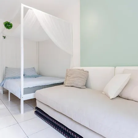 Le Regimbaud - Ideal Pro&groupe - Parking Privé&gratuit - Terrasse - Calme - Lumineux - Wifi - Terrasse - Jardin - à 2km - Proche Centre Ville, Gare, Commerces I Bao Location * Tolone