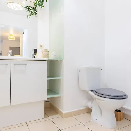 Appartamento Le Regimbaud - Ideal Pro&groupe - Parking Privé&gratuit - Terrasse - Calme - Lumineux - Wifi - Terrasse - Jardin - à 2km - Proche Centre Ville, Gare, Commerces I Bao Location