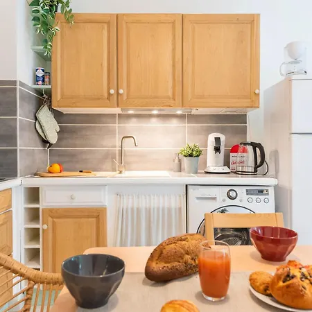 Le Regimbaud - Ideal Pro&groupe - Parking Privé&gratuit - Terrasse - Calme - Lumineux - Wifi - Terrasse - Jardin - à 2km - Proche Centre Ville, Gare, Commerces I Bao Location Appartamento Tolone